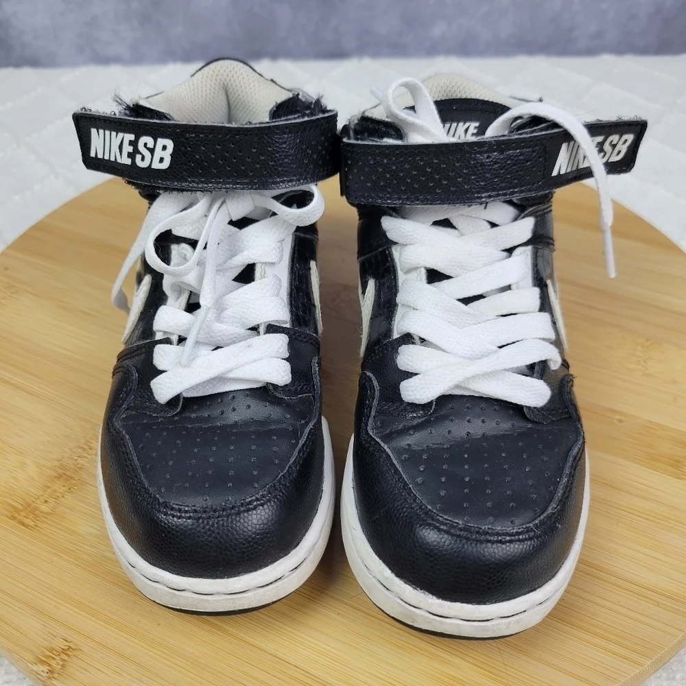Nike SB Mogan Mid 2 Jr Shoes Skate Unsix Size 12 C